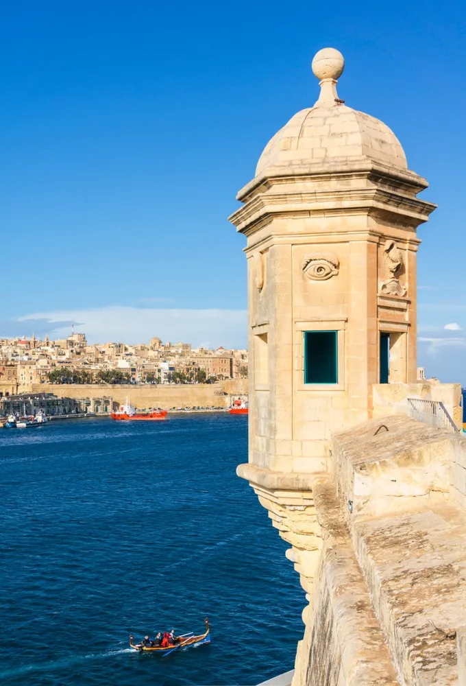 La garitta Gardjola a Senglea che guarda il Grand Harbour verso Valletta